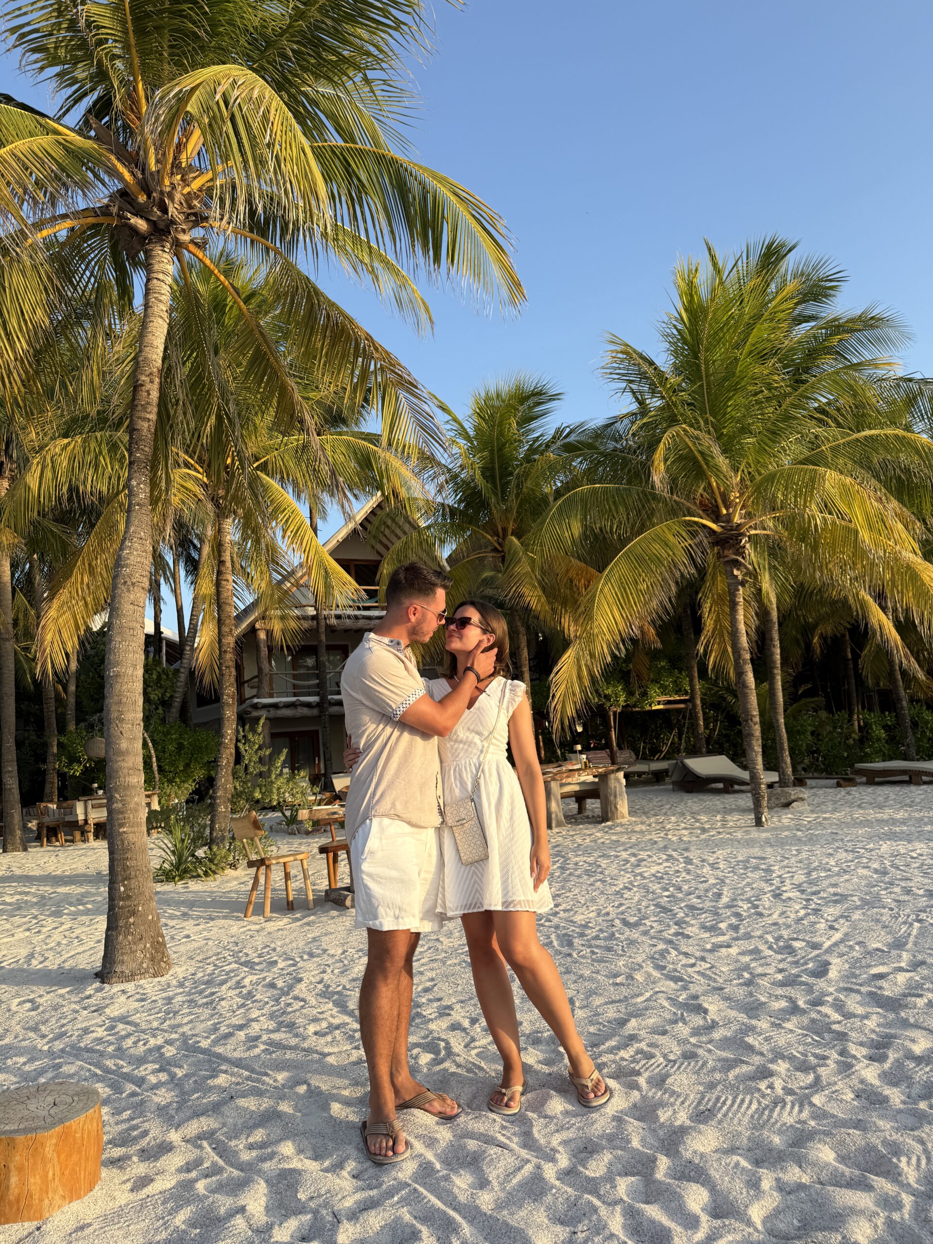 Der Beginn der Weltreise von Justin und Justyna im April 2025